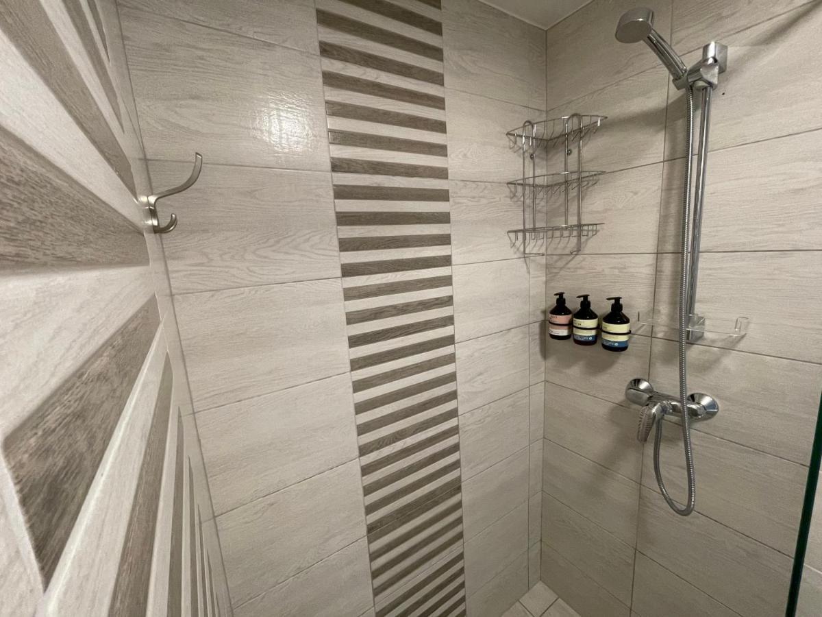 Nidos Palve Ground Zero Apartment ภายนอก รูปภาพ