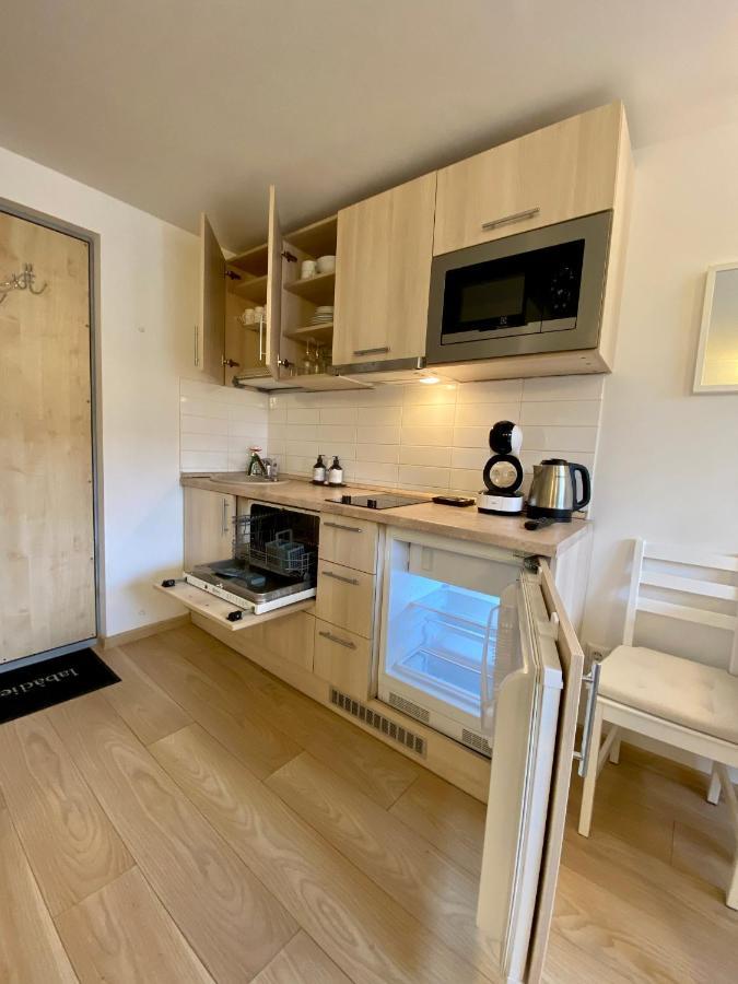 Nidos Palve Ground Zero Apartment ภายนอก รูปภาพ