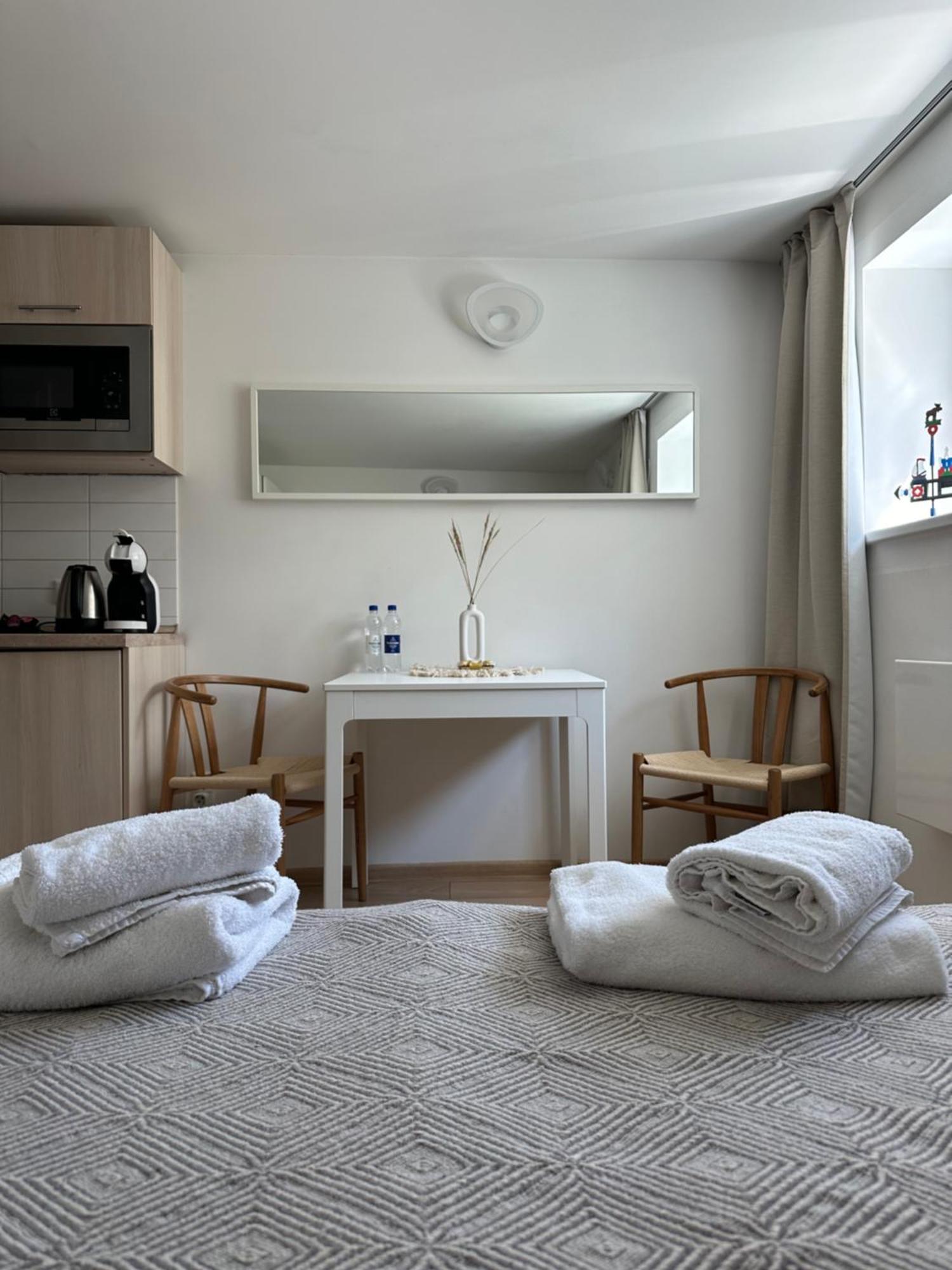 Nidos Palve Ground Zero Apartment ภายนอก รูปภาพ